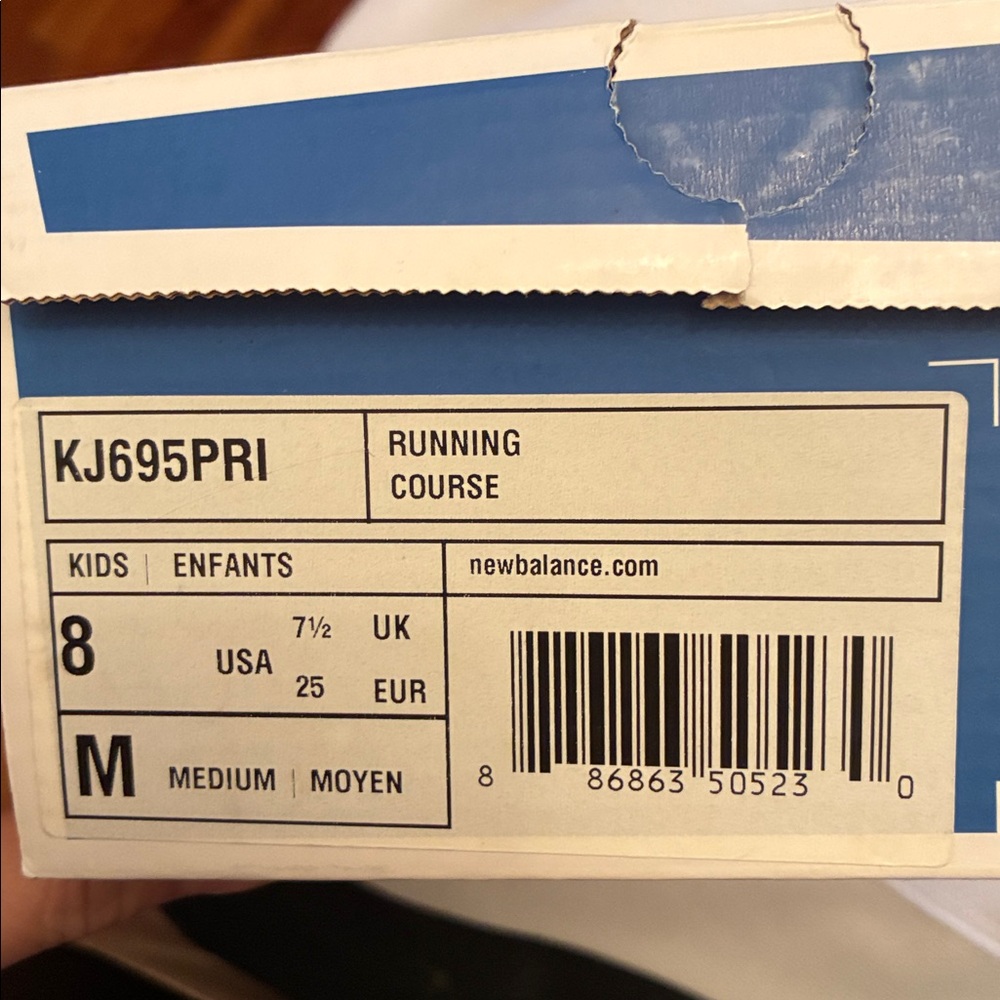 New Balance Kids' Sneakers with Rainbow Laces - Picture 6 of 6